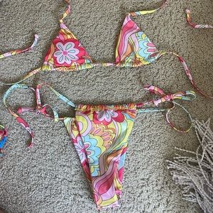 floral pastel bikini 🤍